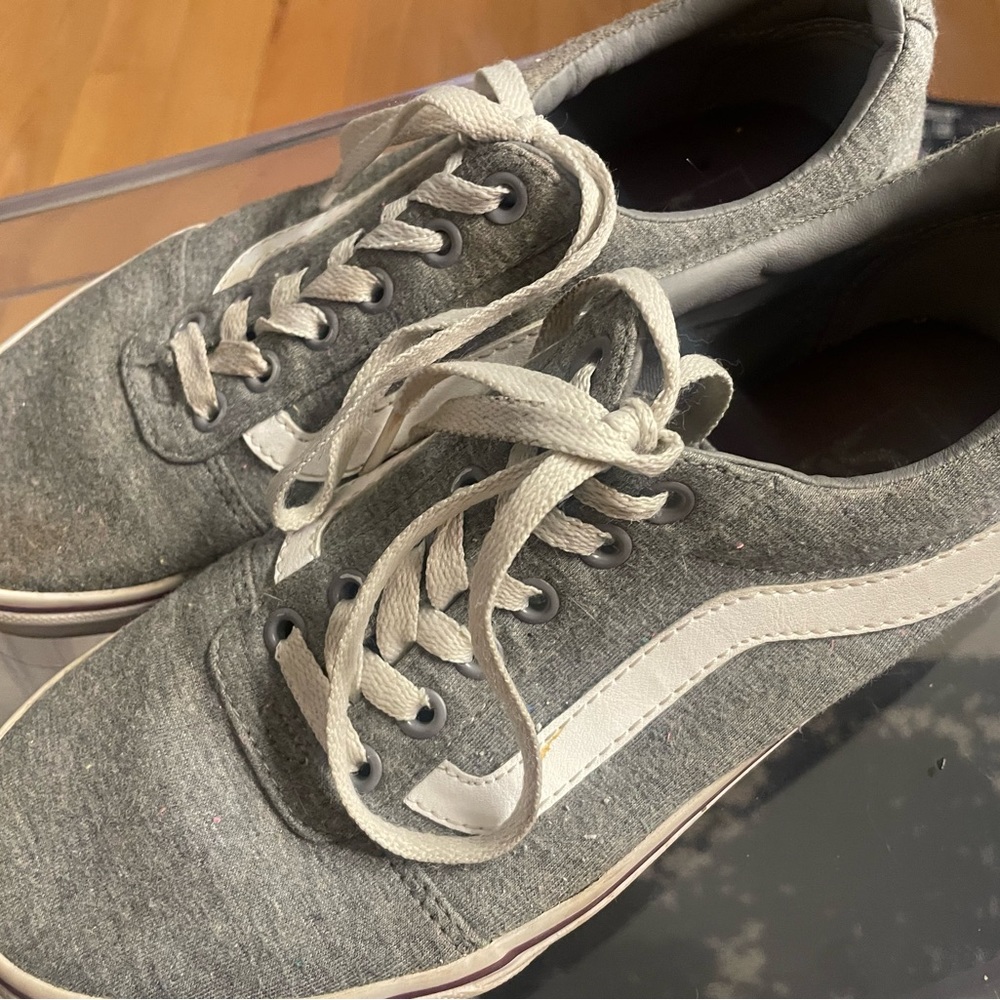 gray/burgundy vans